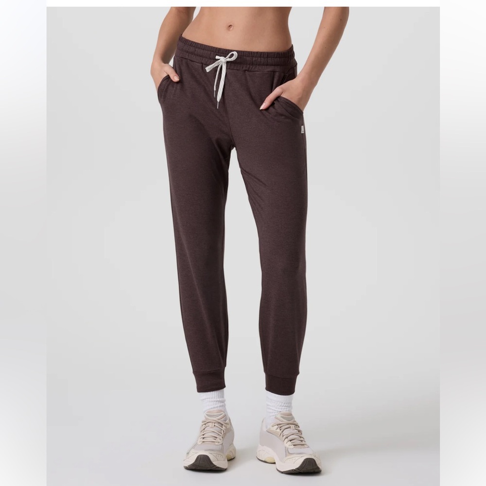 Vuori Performance Jogger Pants Java Heather Women… - image 1